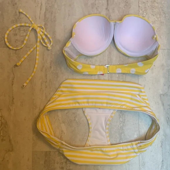 Victoria’s Secret Women’s Bikini 34B M bottoms Polka Dots and Stripes - Picture 6 of 7